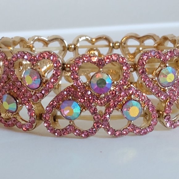 Pink Heart Stretch Bracelet - Picture 5 of 6